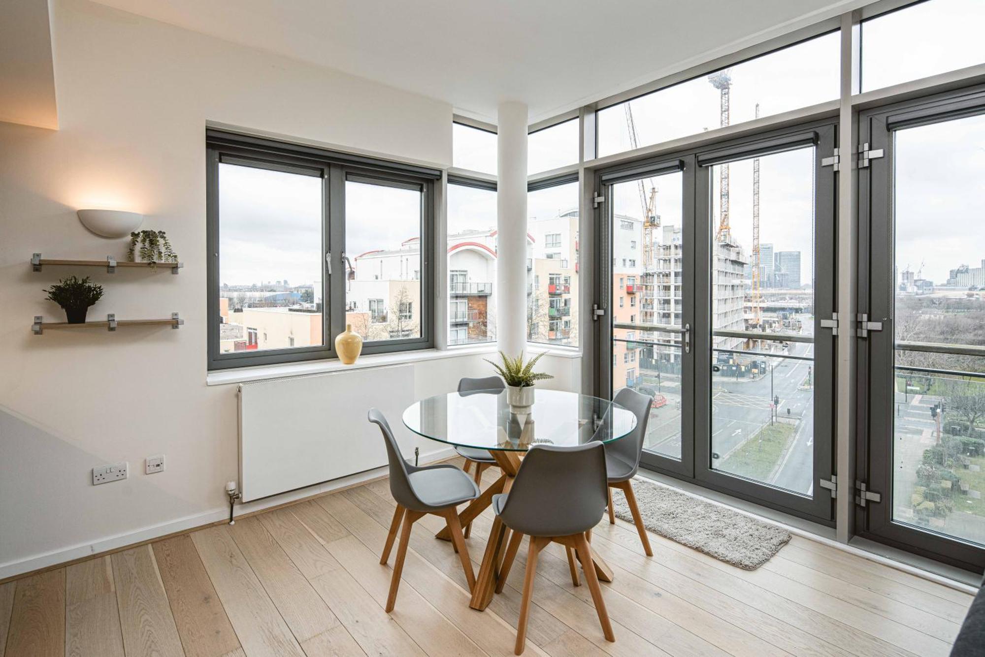Beautiful Penthouse Apartment With Private Terrace In Greenwich Peninsula London Ngoại thất bức ảnh