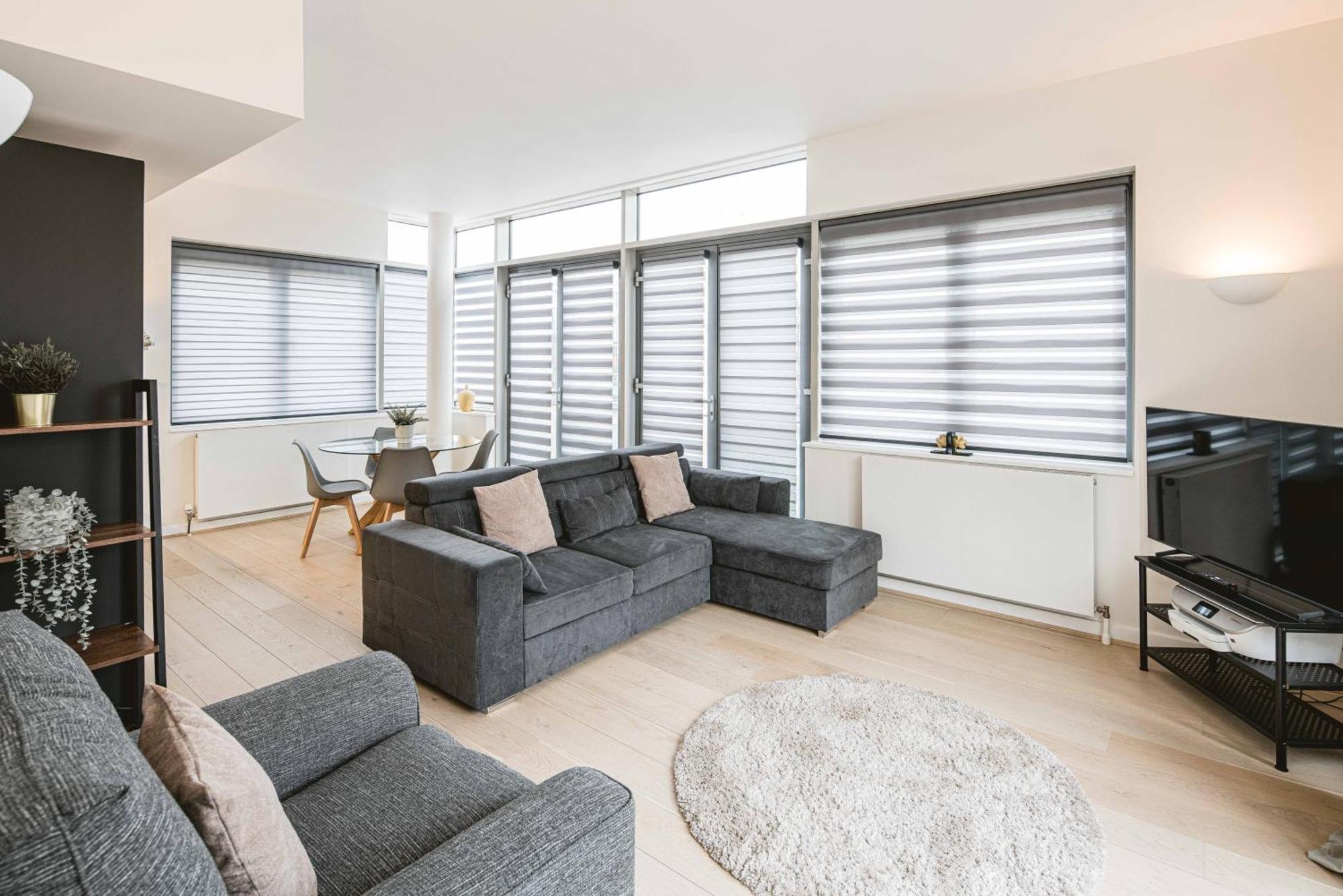 Beautiful Penthouse Apartment With Private Terrace In Greenwich Peninsula London Ngoại thất bức ảnh